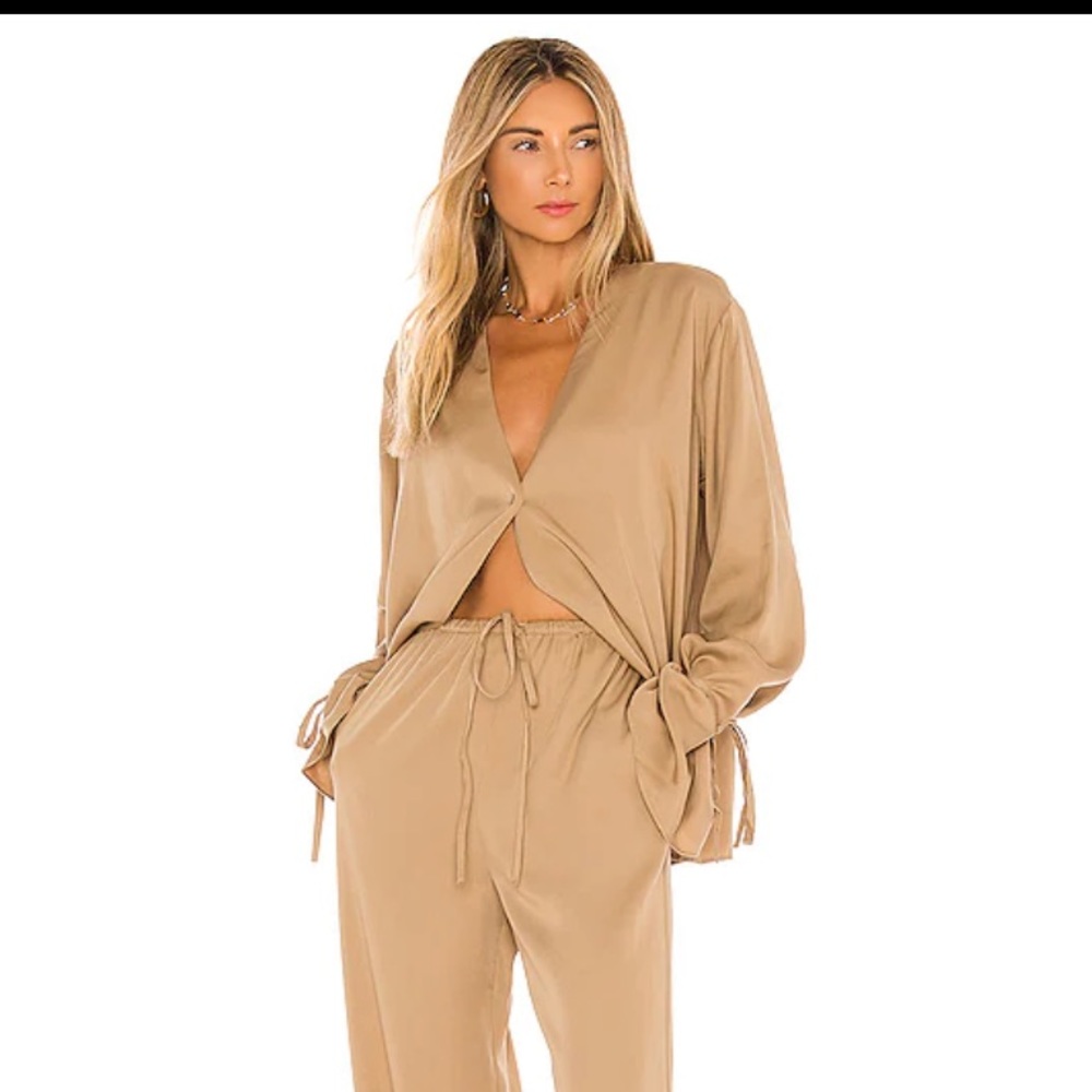 Tie Sleeve Blouse - WORN ONCE
L'Academie